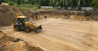 Разработка котлована Нижневартовск, цена от 311 руб./м3.